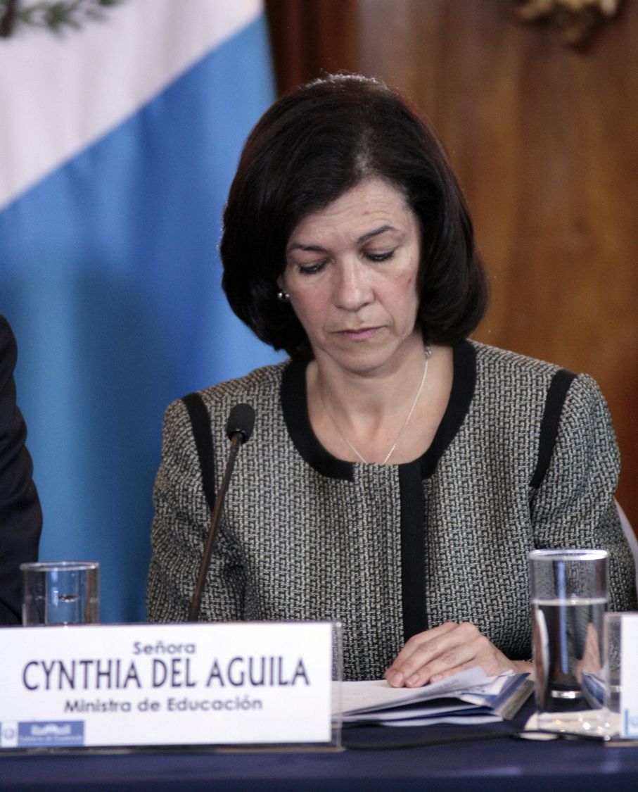 Cinco años para la carrera de magisterio
