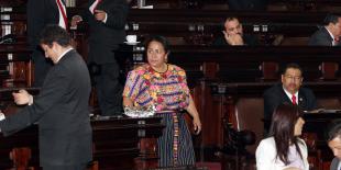 Indígenas en el Congreso: una de cal y otra de arena