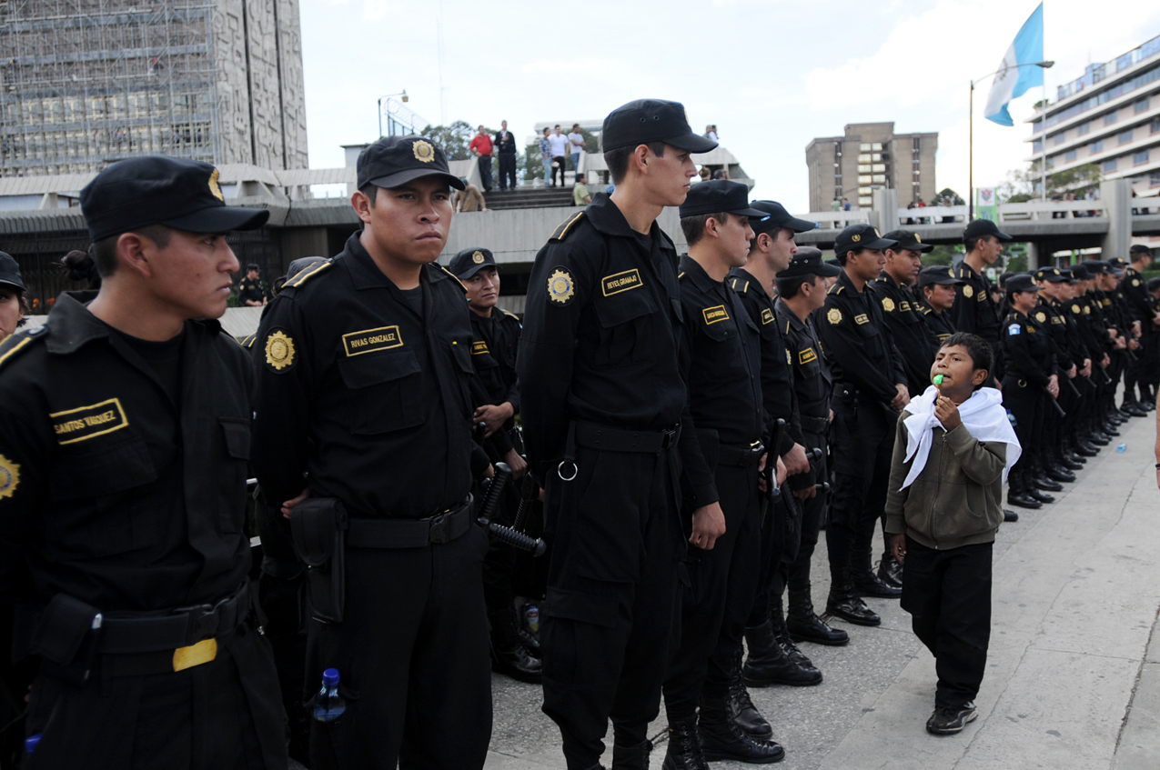 “Dignidad y resistencia”