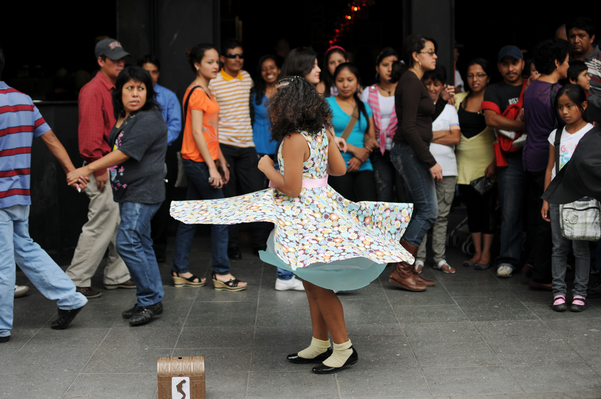 Bailando
