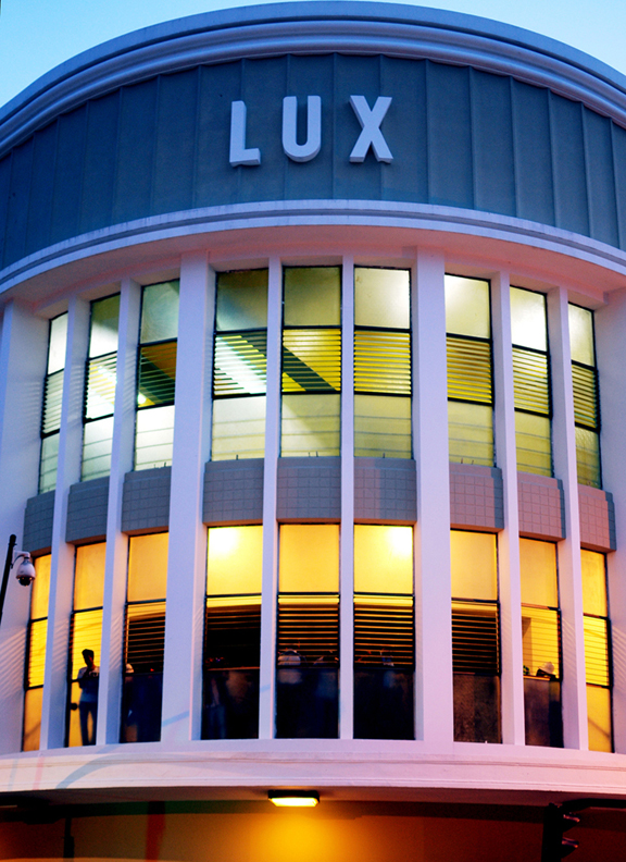 De cines a centro cultural