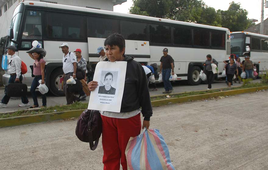 Familiares de migrantes buscan justicia