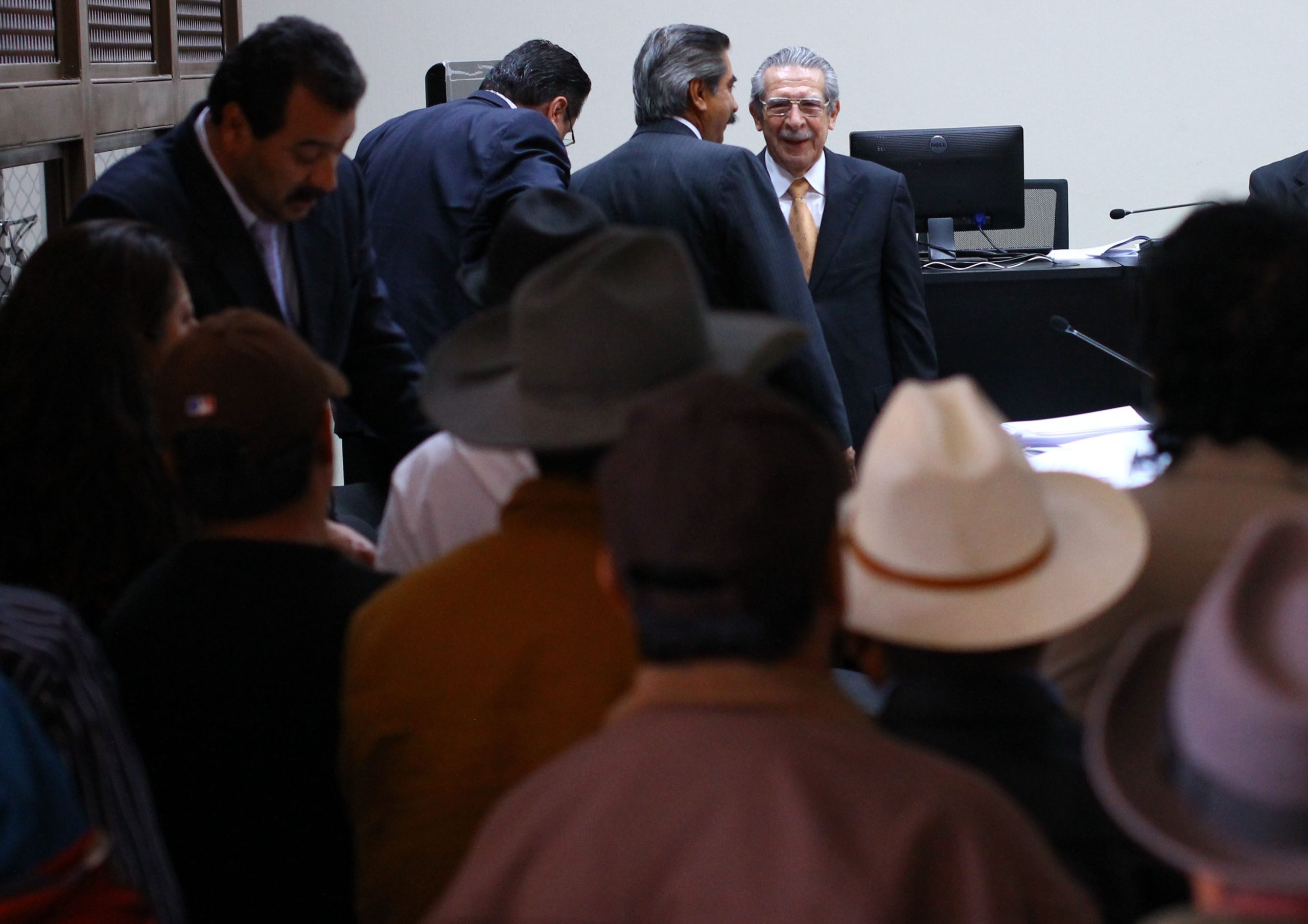 Presentan pruebas contra Ríos Montt
