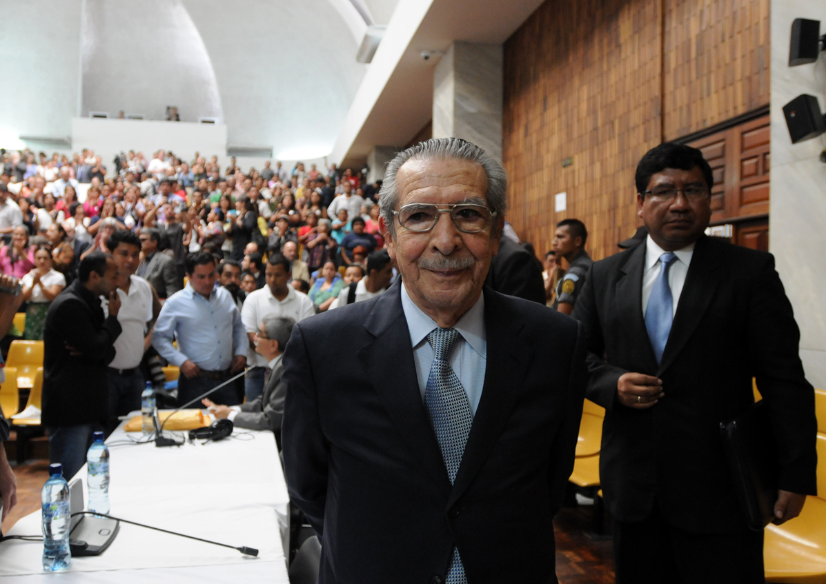El tribunal anula el ‘Todo anulado’ de Flores