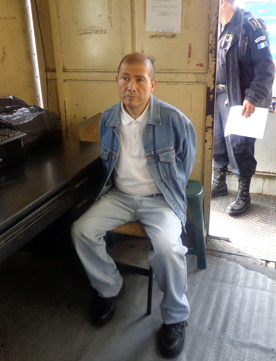 Detienen a exguerrillero