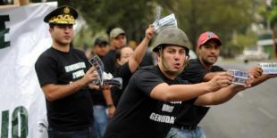 Los solitarios hijos de aquel ejército