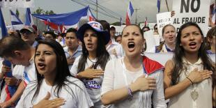 El apretado triunfo del FMLN divide a los salvadoreños