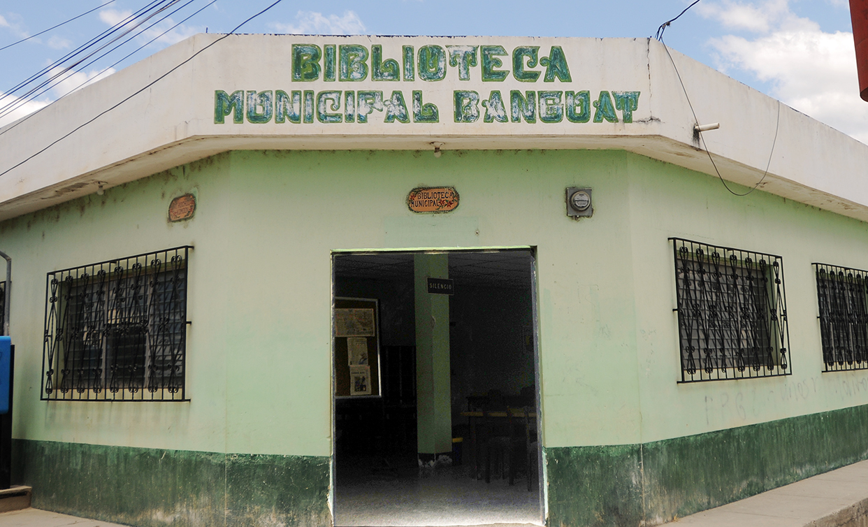 biblioteca02