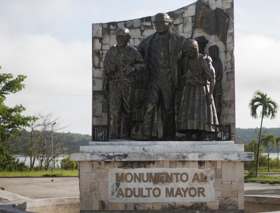 El monumento del candidato