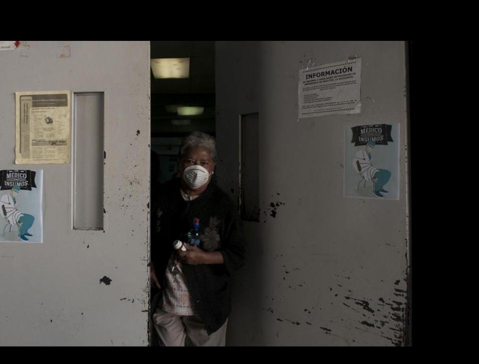 Médicos sin insumos