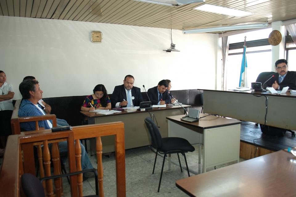 Absuelven a comunitarios de La Puya