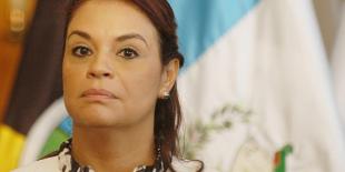 Baldetti, asediada y un paso más cerca de perder la inmunidad