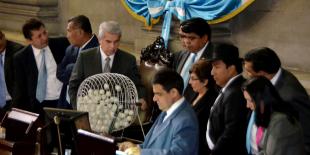 PP y Lider alargan la agonía del Presidente
