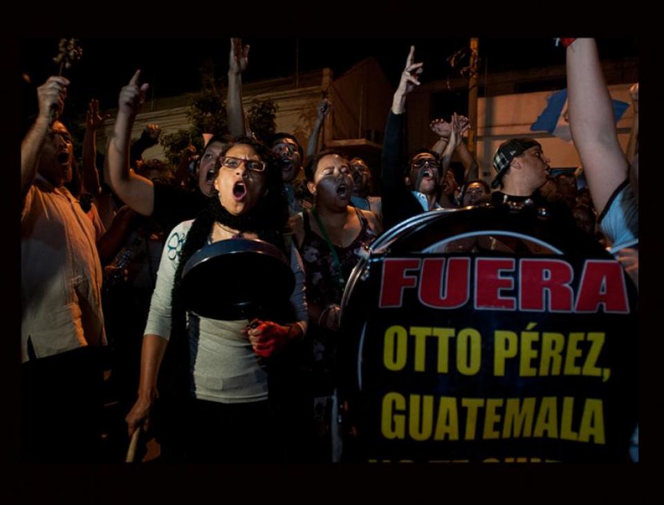 protesta_exigen_renuncia_de_otto_perez