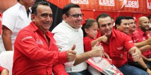 Un cacique en el banquillo