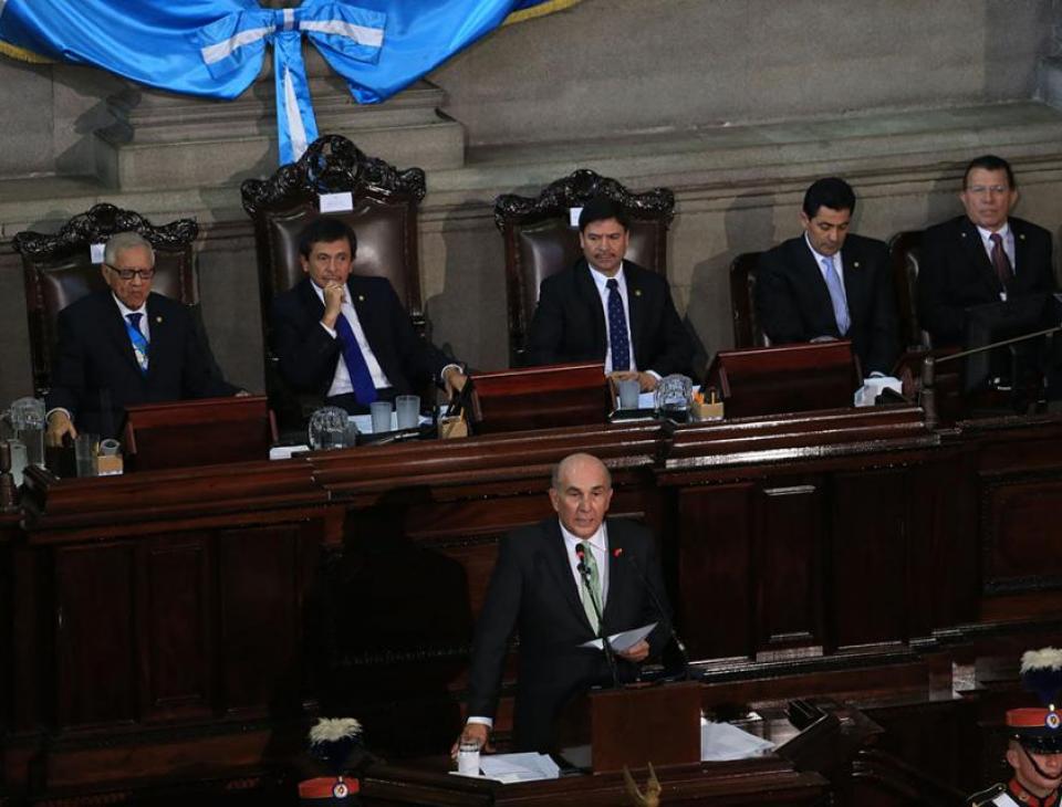 Taracena Presidente, primera victoria de la UNE