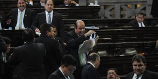 De cómo los diputados favorecieron de nuevo a las maquilas y a los call centers