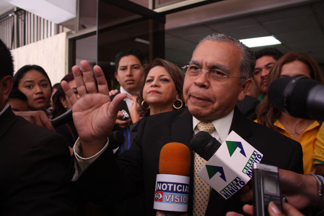 El Salvador con dos Cortes Supremas de Justicia