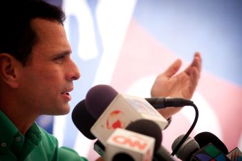 Estreno de candidato opositor reabre juego político