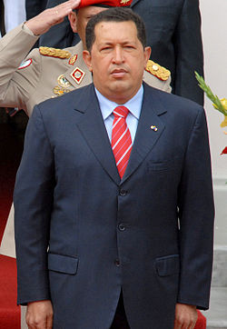 Chávez lidera las encuestas