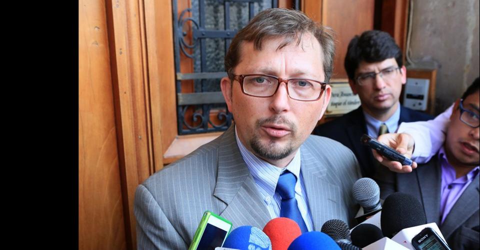 “Las presiones a la gobernadora están apegadas a derecho”