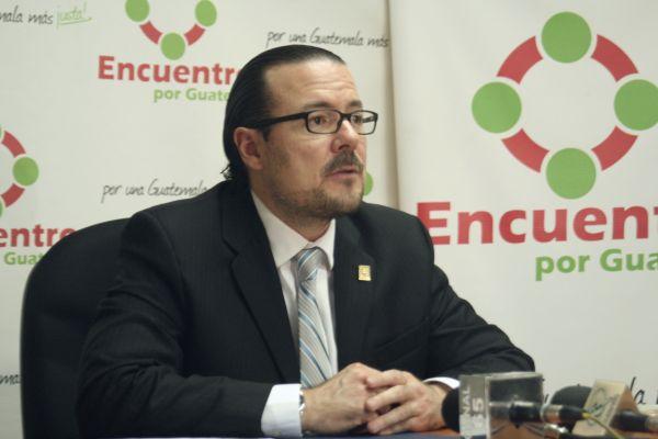 “Menos del 17% de la población está adscrita al IGSS”