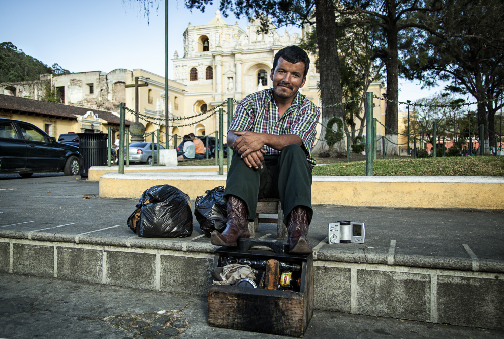 “Si yo fuera sano me gustaría ser albañil, para ganar más y ver las casas desde lo alto”