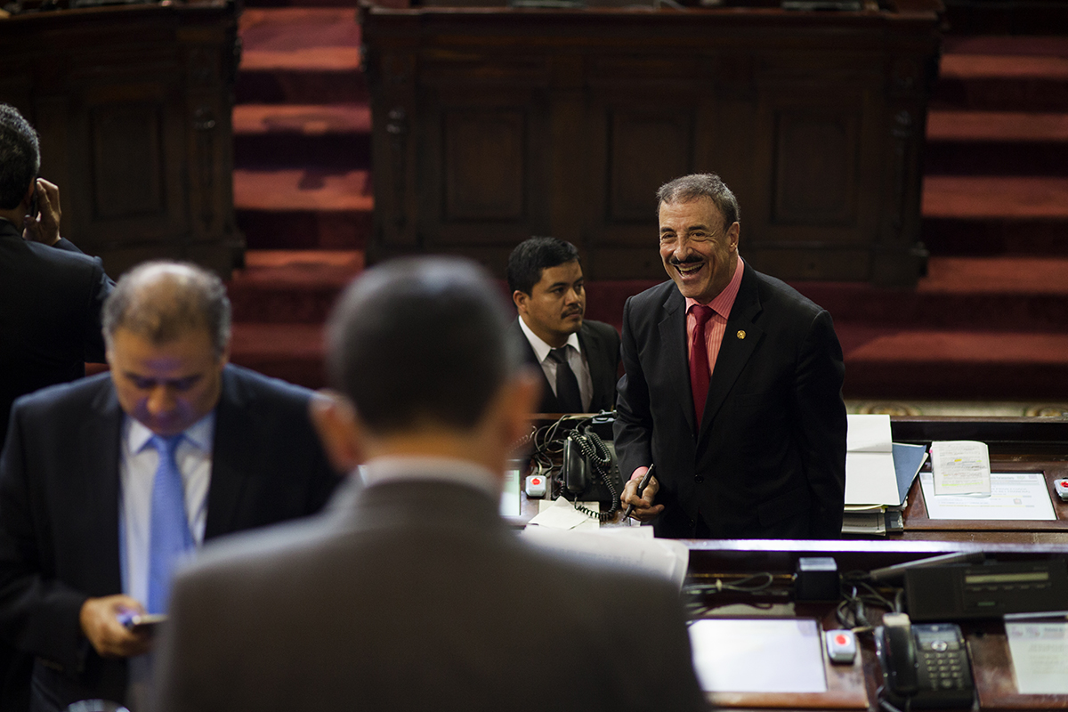 “La ley que creó las encuestas dice que deben hacerse preguntas generales, no sobre temas específicos como lo hacen en este Censo 2018″