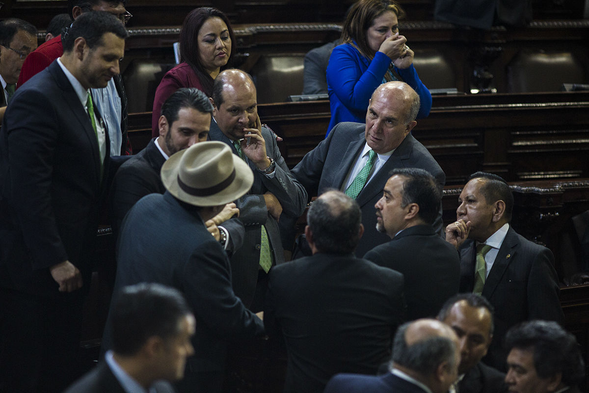 Así negociaron reformar el financiamiento electoral ilícito