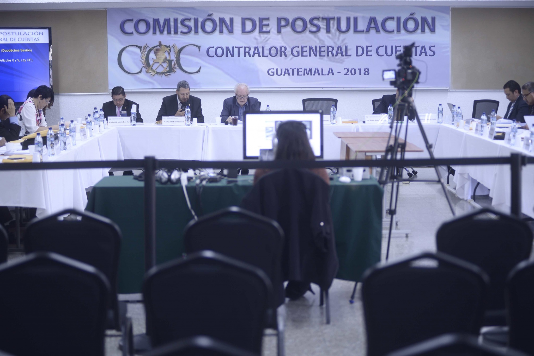 La política, los conflictos de interés y los errores en la elección del Contralor General de Cuentas