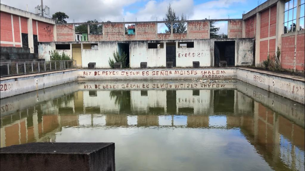Un conflicto político, una obra millonaria abandonada y un municipio pobre