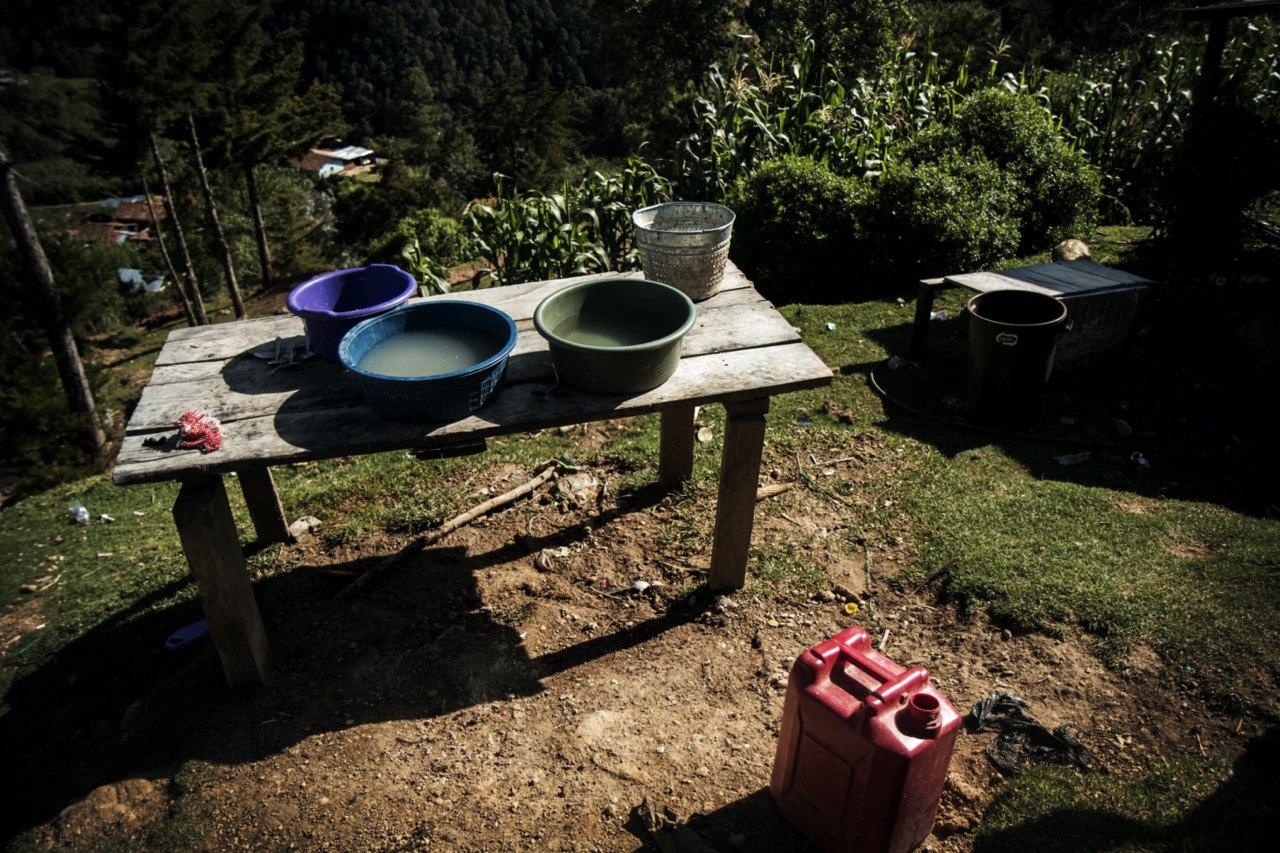 Chillaní, San Pedro Sacatepéquez, de aldea olvidada a islote de aguas amarillas