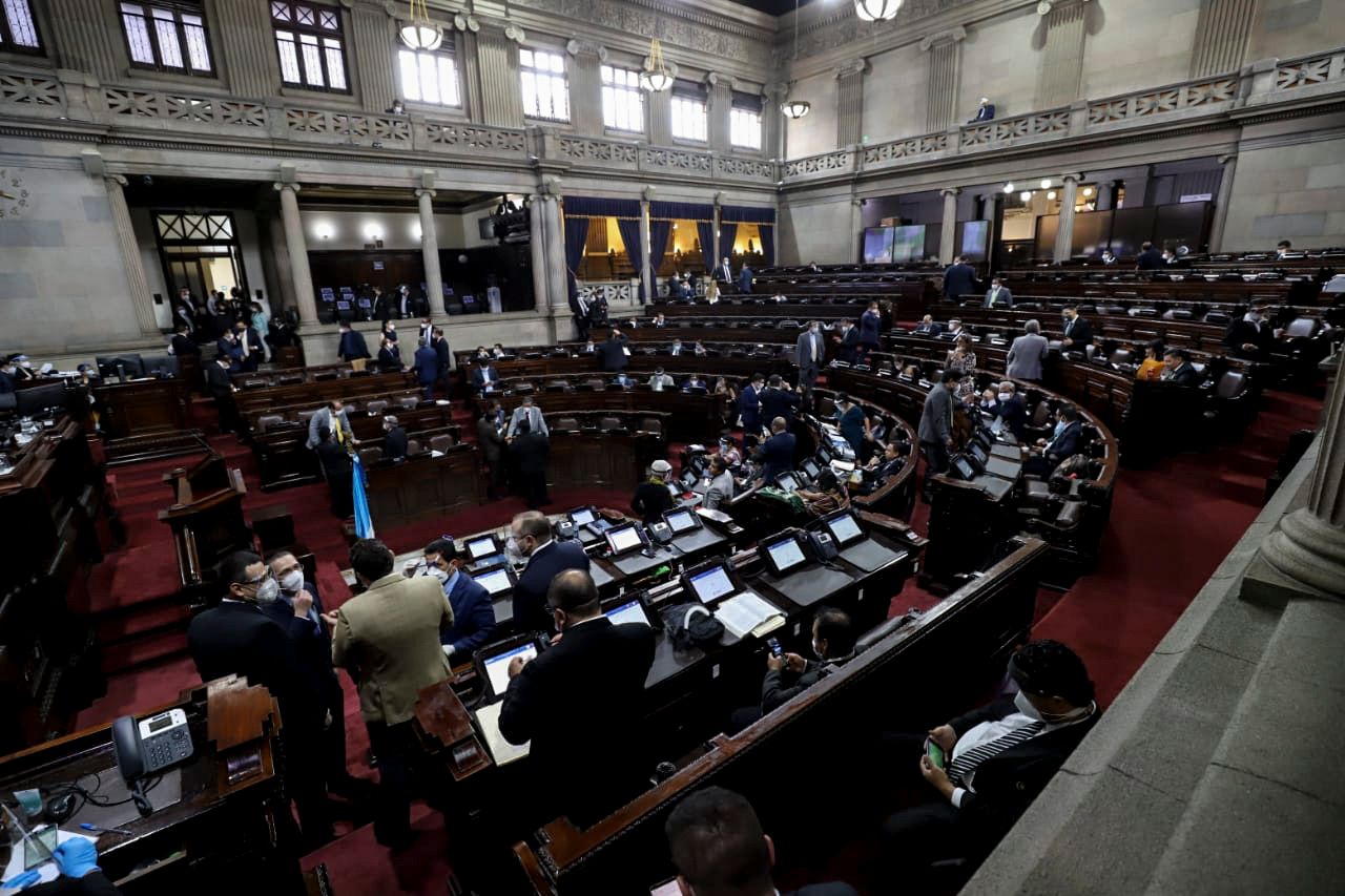 La Comisión de Asuntos Electorales acelera la discusión del transfuguismo