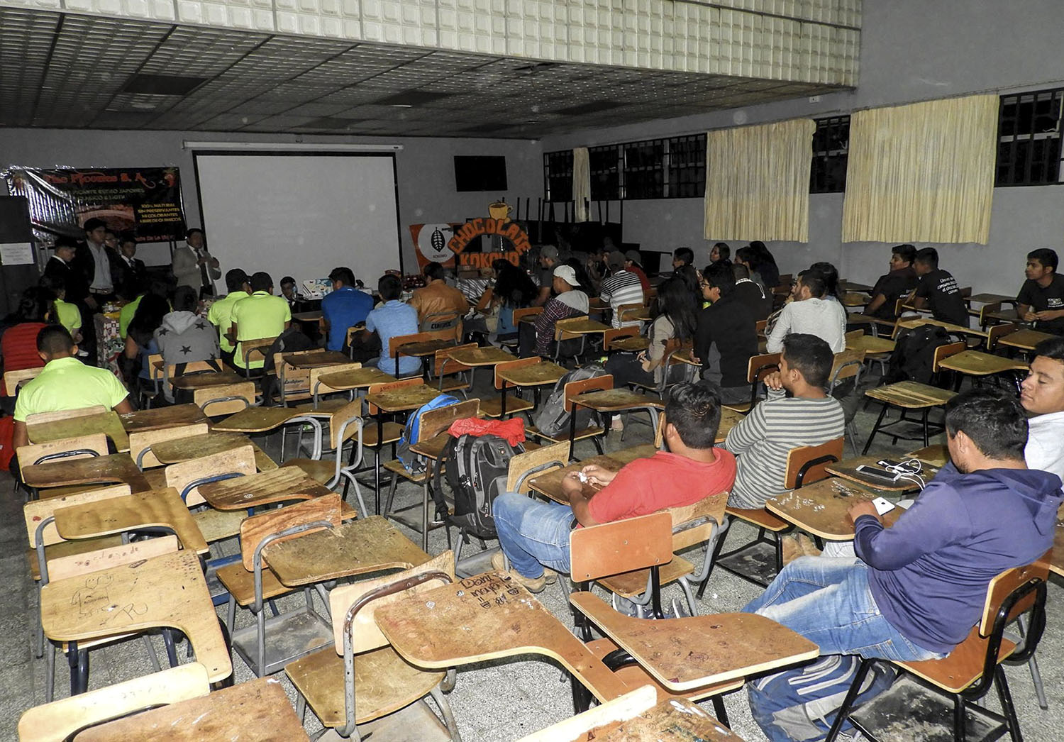 El dilema de los sancarlistas en sedes departamentales durante la pandemia: «Comer o pagar internet»