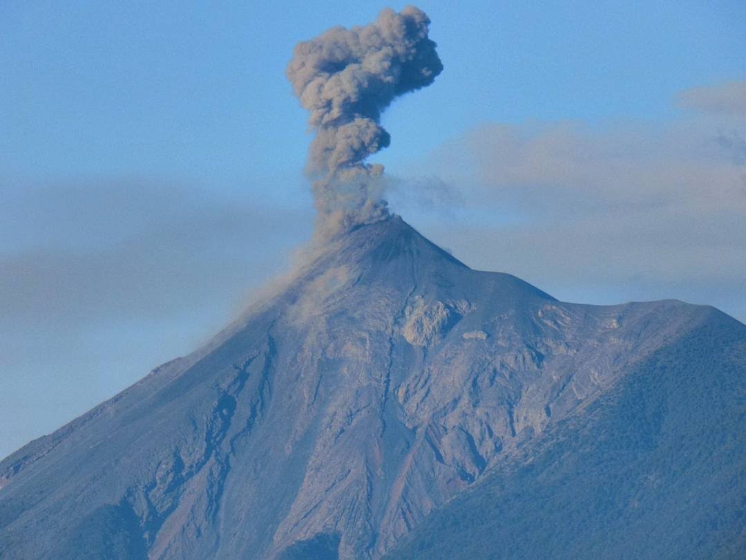 La madre Tierra y sus voces de advertencia