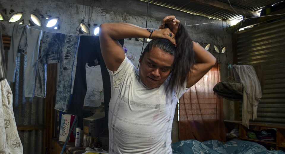 Mujeres frente al VIH, la normalidad de sus luchas diarias