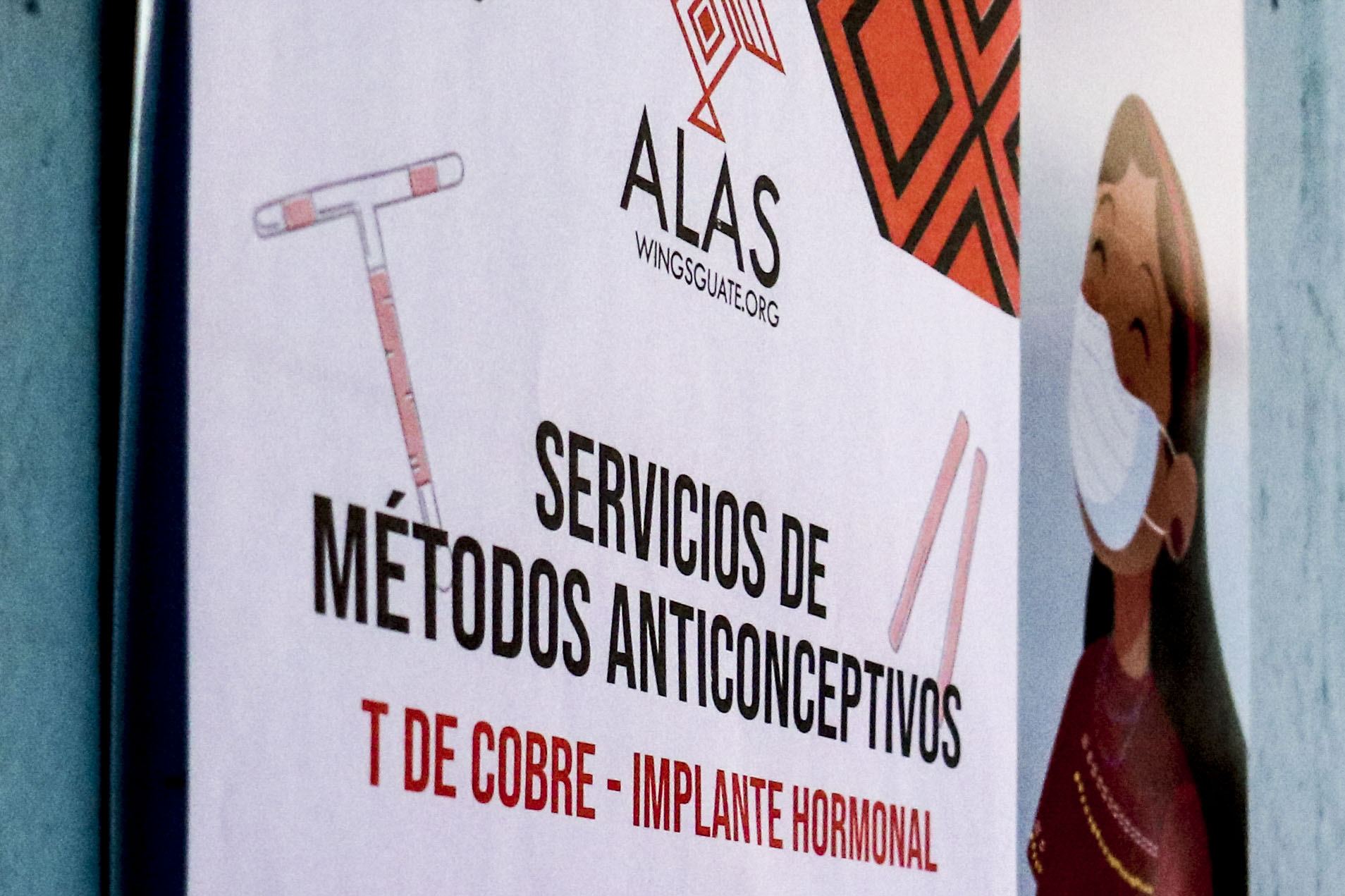 Hay más métodos anticonceptivos para ellas; los pocos que ellos tienen casi no los emplean