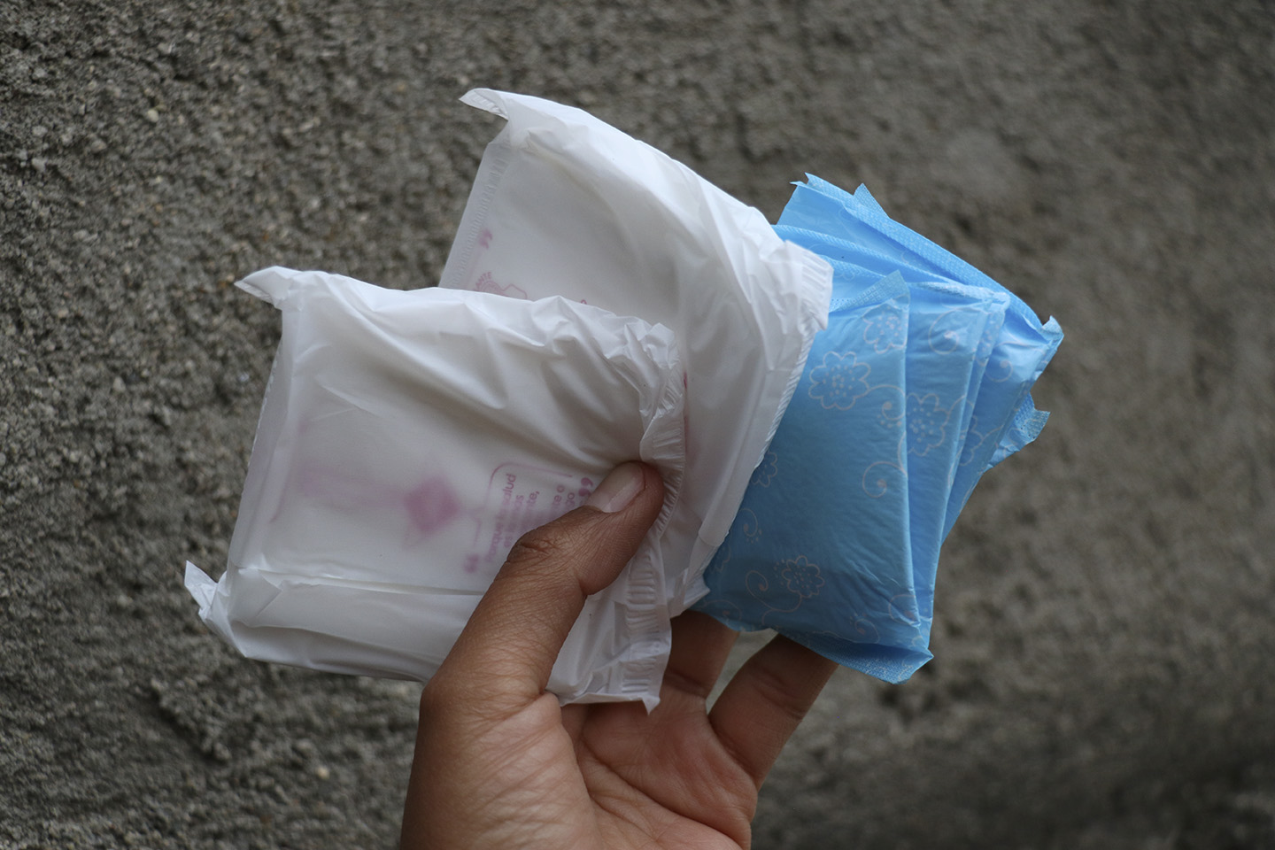 Menstruar en prisión: sin toallas, agua ni atención