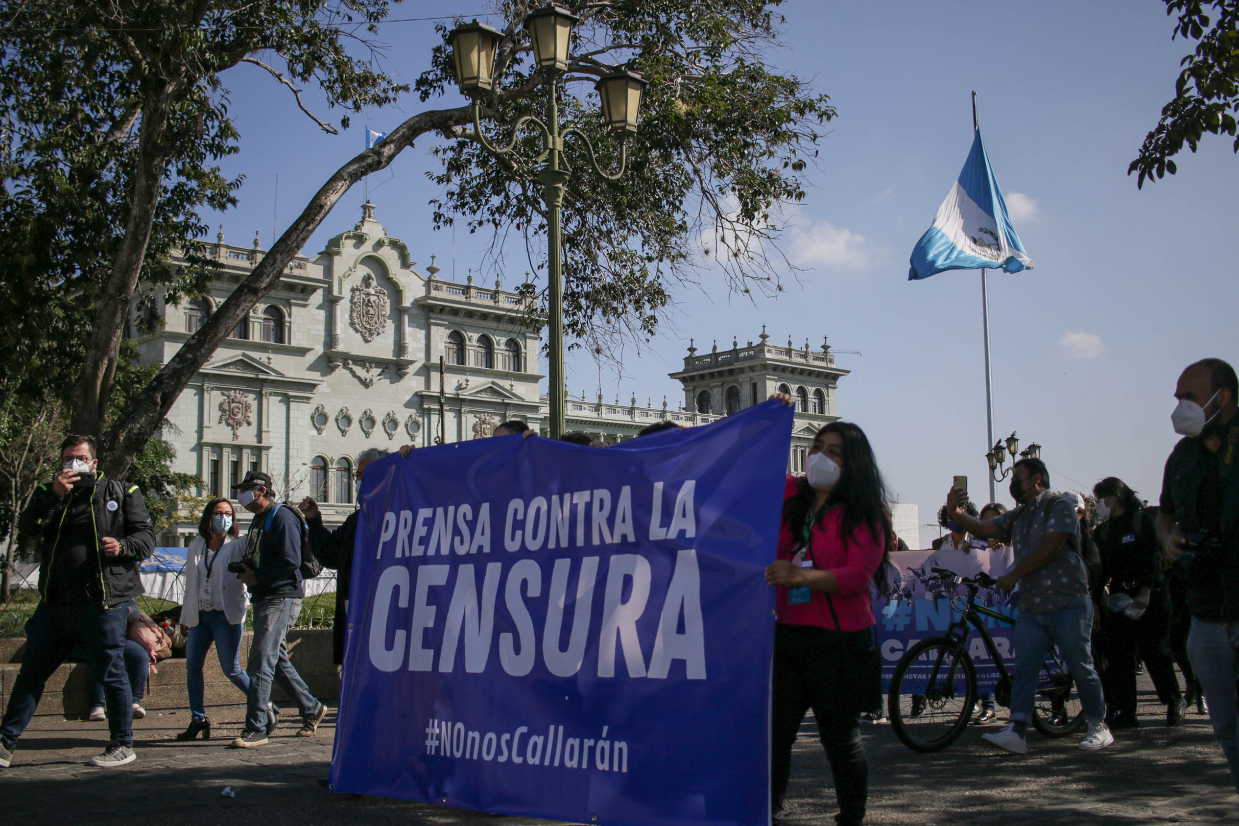 Justicia para los periodistas de Guatemala: la fiscalía archiva más denuncias de las que lleva a juicio