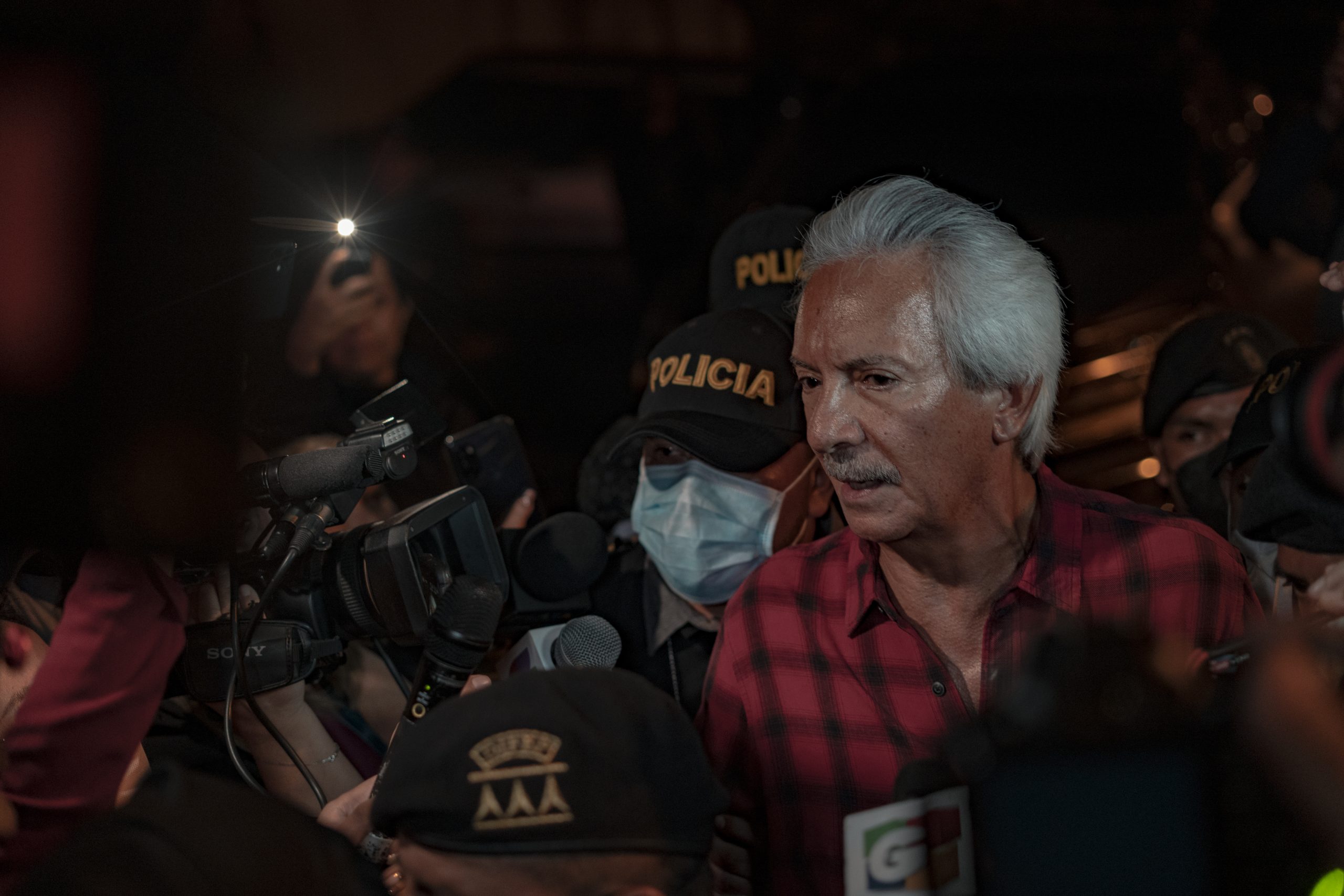 Connotados escritores se pronuncian por caso Zamora: ¡Obstrucción a la justicia!