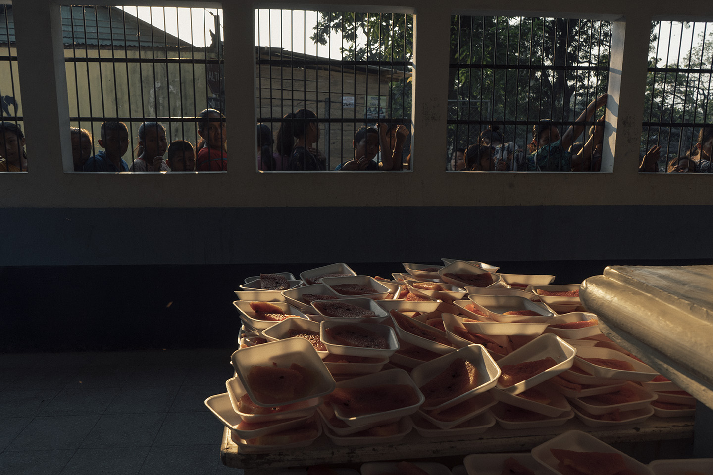 Comedores Sociales: un programa que reparte pocos alimentos para millones de personas afectadas por la inseguridad alimentaria
