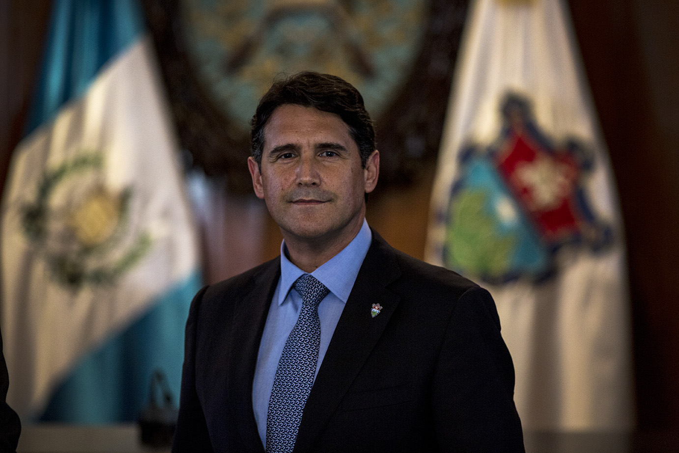 Tambalea la estructura que heredó Ricardo Quiñónez