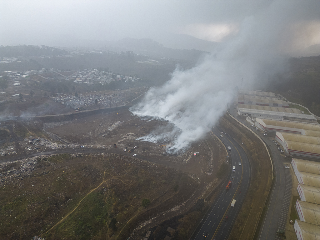 El incendio en AMSA, una muestra más de las deficiencias en normativas y servicios públicos