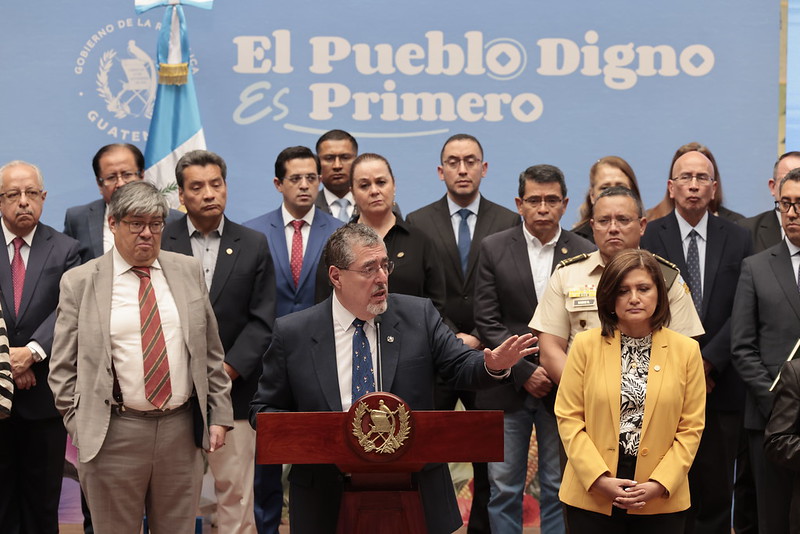 #EnCorto | Arévalo y autoridades ancestrales presentan amparo contra Porras