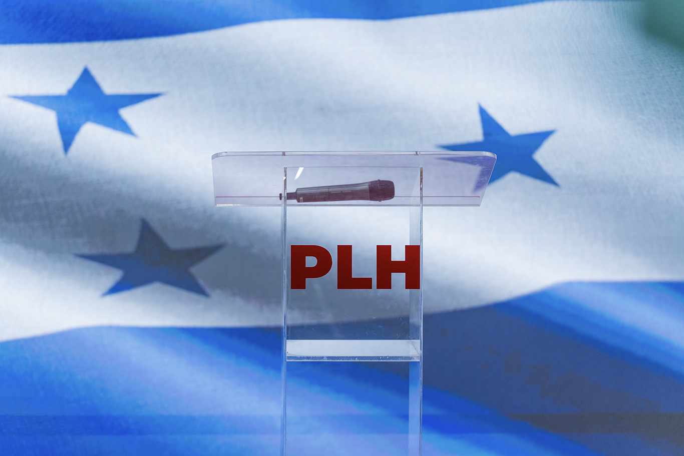 El guion que repiten las elecciones de Honduras y Guatemala
