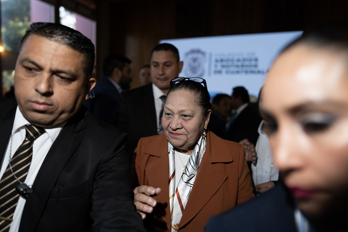 Qué sostiene a Consuelo Porras: las redes que observan y difunden desinformación